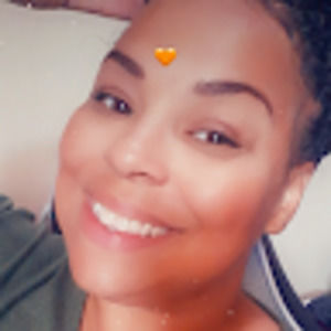 Meet your Posher, Celia